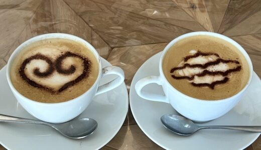 Cafe「結」のアイヌ文様ラテとお土産