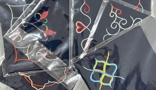 レストラン「Poroni」のアイヌ刺繍小物